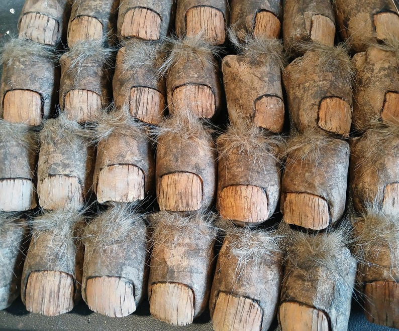 🦶Bigfoot Toe Sasquatch high quality hand sculpted prop