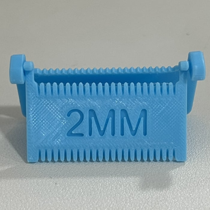 🔥Clip-On Sewing Edge Guide for Precise Hemming, Quilting & Fabric Stitching