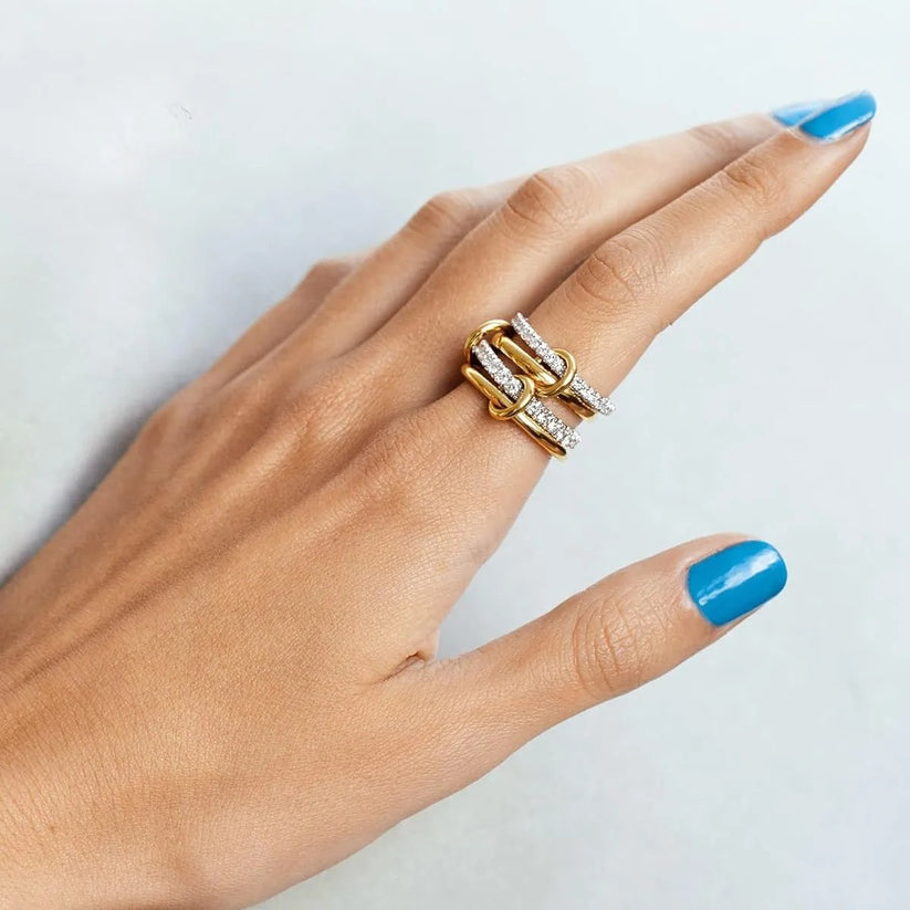 💍Where Classic Meets Contemporary: The 4-in-1 Harmony Ring